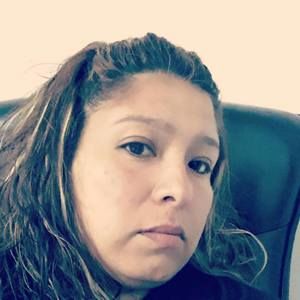 Meet your Posher, Isabel